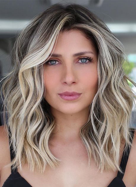2022 haircuts female round face 2022-haircuts-female-round-face-24_8