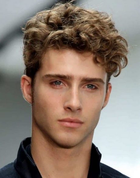 Best curly hairstyles 2022 best-curly-hairstyles-2022-86_4
