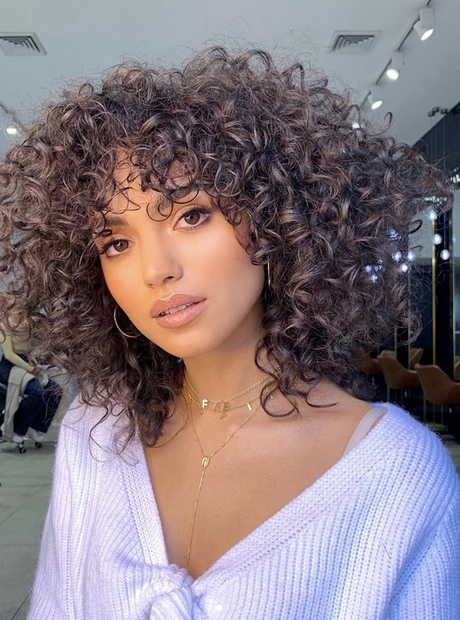 Best cuts for curly hair 2022
