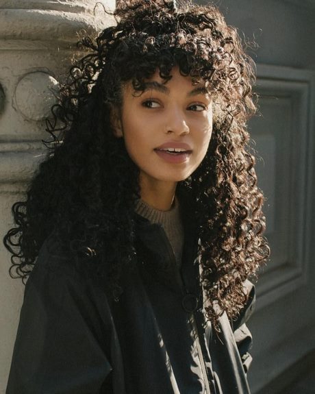 Best cuts for curly hair 2022 best-cuts-for-curly-hair-2022-69_7