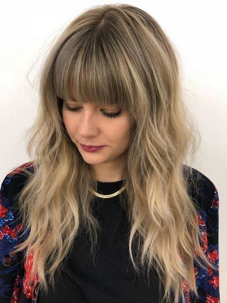 Best hairstyles with bangs 2022 best-hairstyles-with-bangs-2022-89_10