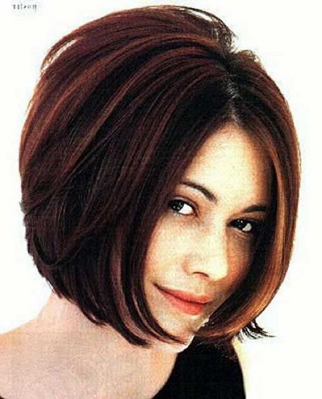 Best short hair for round face 2022 best-short-hair-for-round-face-2022-79_7