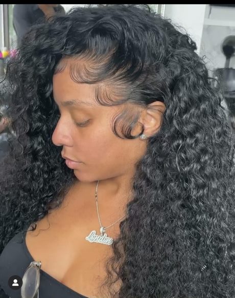 Curly weave hairstyles 2022