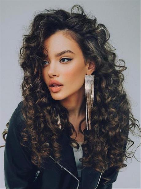 Hairstyles for natural curly hair 2022 hairstyles-for-natural-curly-hair-2022-65_18