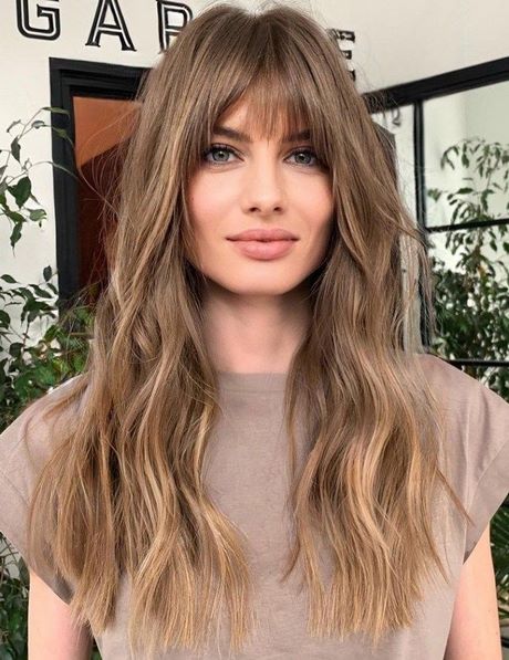 Hairstyles with long bangs 2022