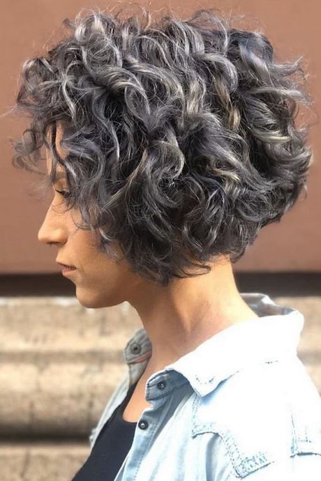 Latest short curly hairstyles 2022 latest-short-curly-hairstyles-2022-71_16