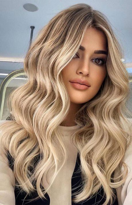 New blonde hair trends 2022