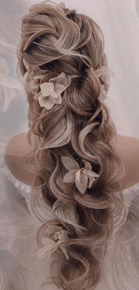 New updo hairstyles 2022 new-updo-hairstyles-2022-88_2