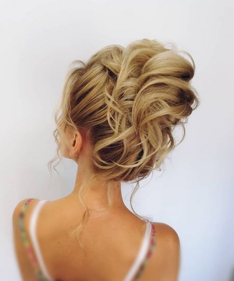 New updo hairstyles 2022 new-updo-hairstyles-2022-88_6