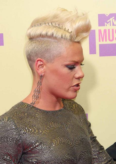 P nk hairstyles 2022 p-nk-hairstyles-2022-50_9