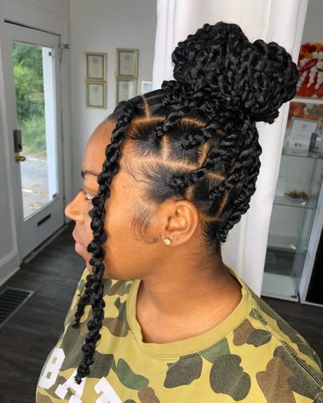 Plaits hairstyles 2022 plaits-hairstyles-2022-73_7
