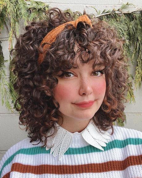 Short curly hair with bangs 2022 short-curly-hair-with-bangs-2022-28_12