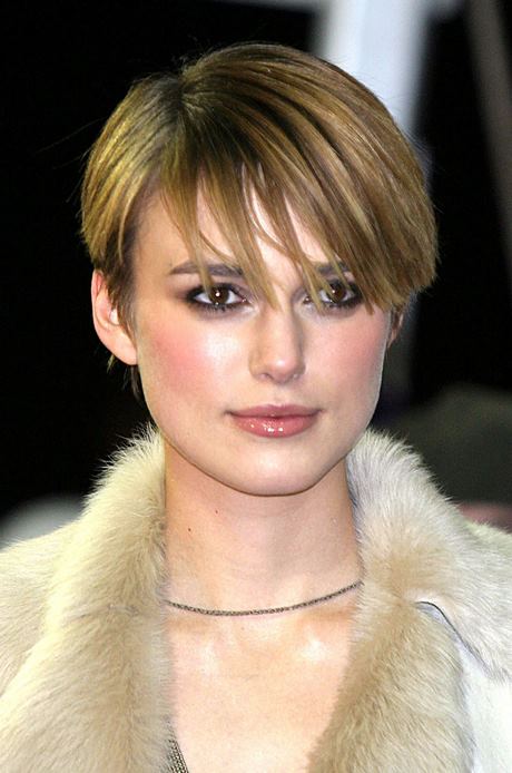 Short hairstyles for girls 2022 short-hairstyles-for-girls-2022-39_2