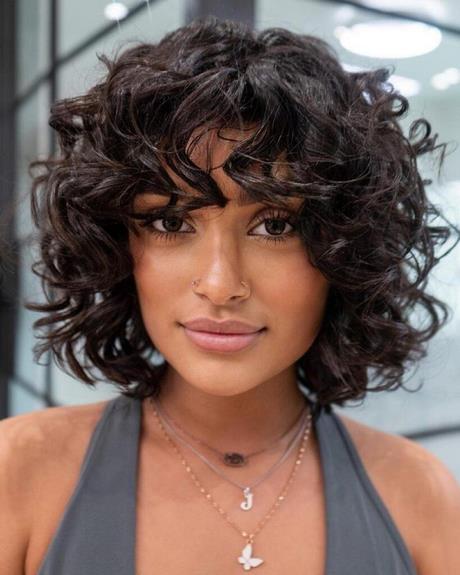 Short hairstyles for natural curly hair 2022 short-hairstyles-for-natural-curly-hair-2022-91_16