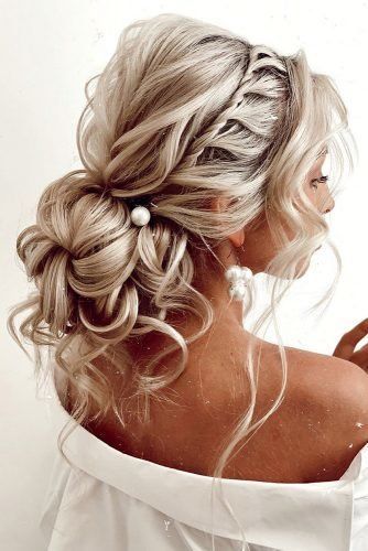 Wedding bride hairstyles 2022