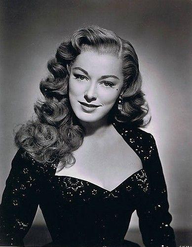 1940s curly hairstyles 1940s-curly-hairstyles-61_18