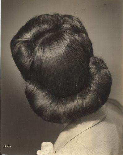 1940s hair bun 1940s-hair-bun-11_4