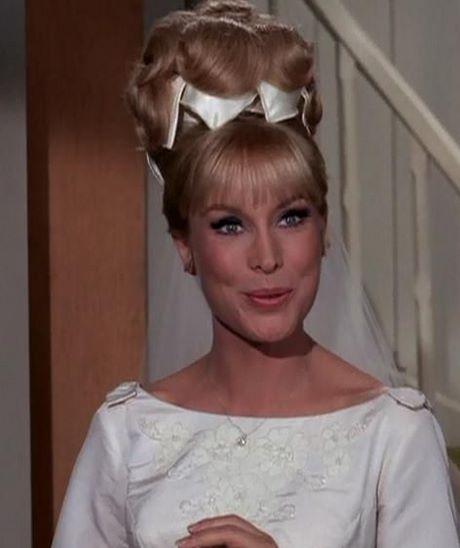 1960s updo hairstyles 1960s-updo-hairstyles-70_6