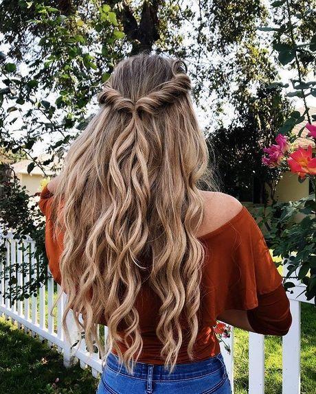Easy half up half down hairstyles for long hair easy-half-up-half-down-hairstyles-for-long-hair-24_14