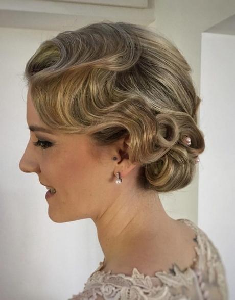 Easy vintage hairstyles for short hair easy-vintage-hairstyles-for-short-hair-90_15