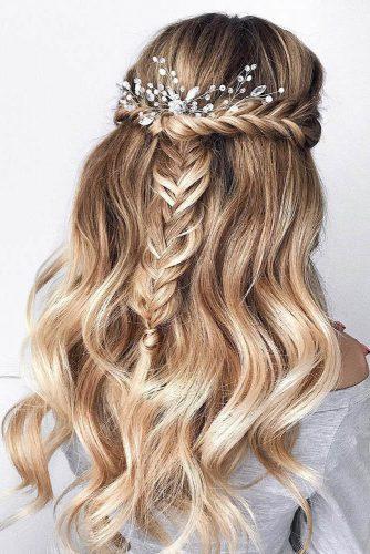 Hairstyles down with curls hairstyles-down-with-curls-04_15