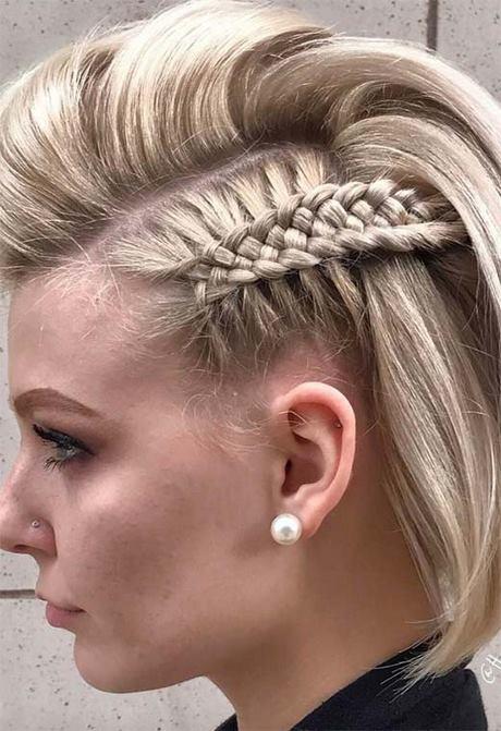 Hairstyles for plaited hair