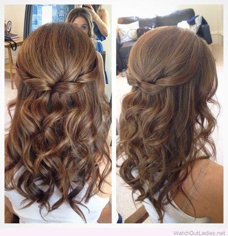 Half up and down curly hairstyles half-up-and-down-curly-hairstyles-70_2