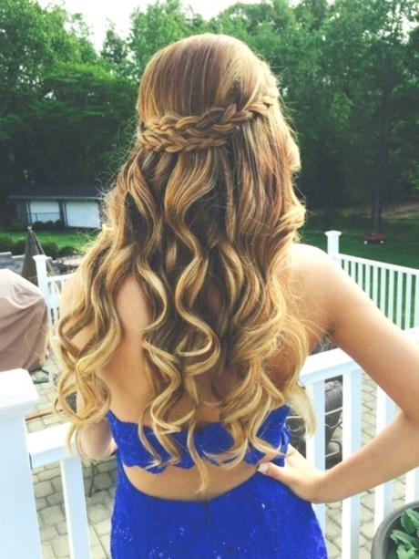 Half up down prom hairstyles half-up-down-prom-hairstyles-49_17