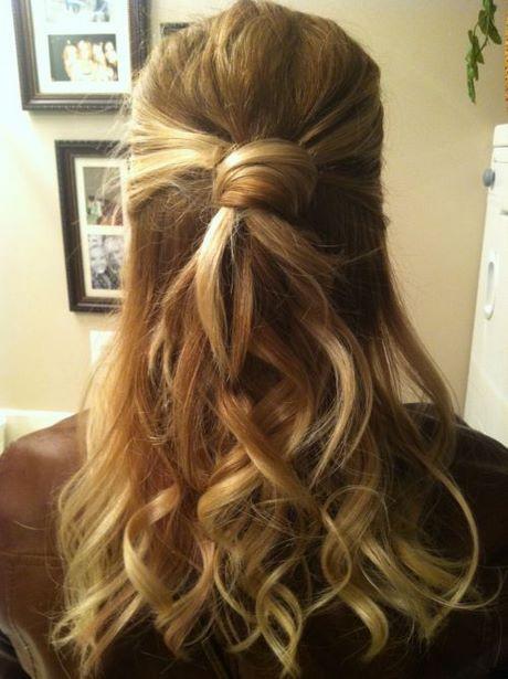 Half up half down curly hairstyles for medium length hair half-up-half-down-curly-hairstyles-for-medium-length-hair-34_15