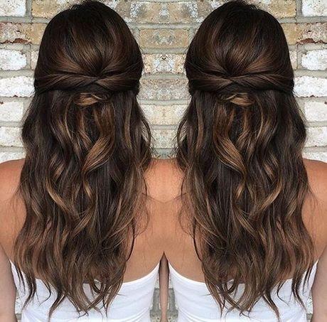 Half up half down wedding hairstyles for medium hair half-up-half-down-wedding-hairstyles-for-medium-hair-23_6