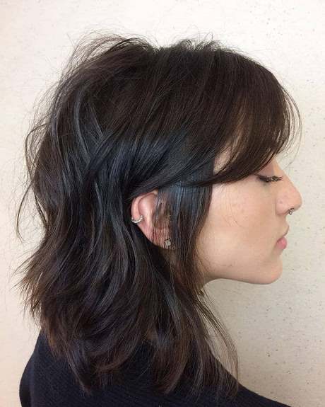 Medium length hair with long layers and bangs medium-length-hair-with-long-layers-and-bangs-36_12