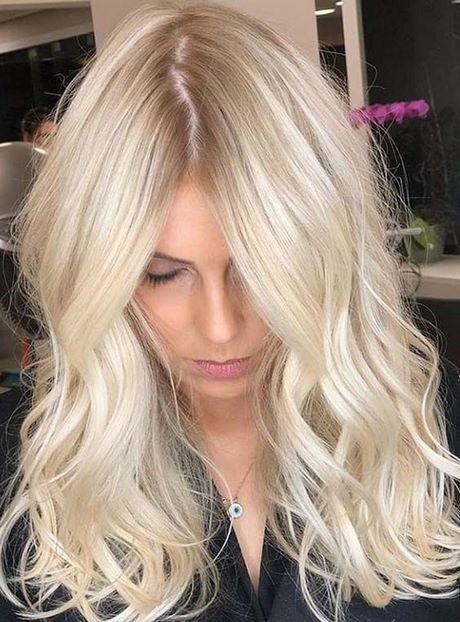 One color blonde hair