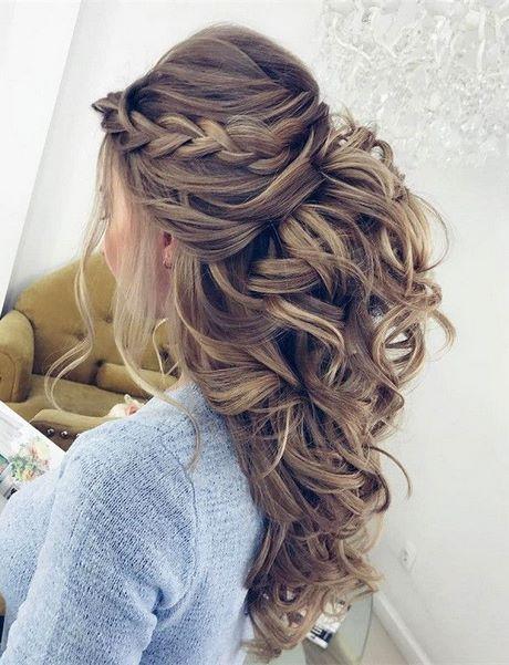 Wedding hairstyles for long curly hair half up half down wedding-hairstyles-for-long-curly-hair-half-up-half-down-12_12