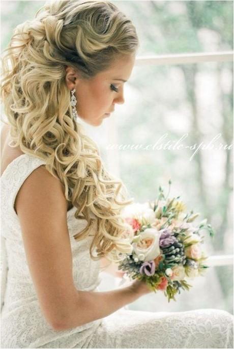 Wedding hairstyles for long curly hair half up half down wedding-hairstyles-for-long-curly-hair-half-up-half-down-12_17