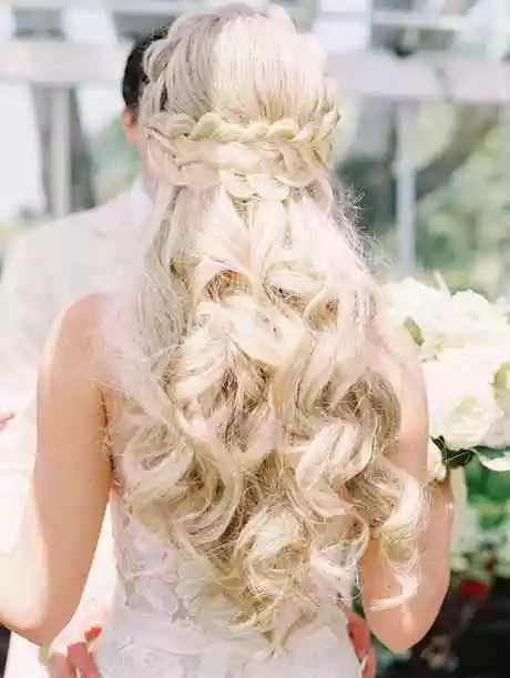Cute bridal hairstyles cute-bridal-hairstyles-88-1-1