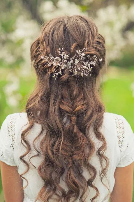 Cute bridal hairstyles cute-bridal-hairstyles-88_16-8-8