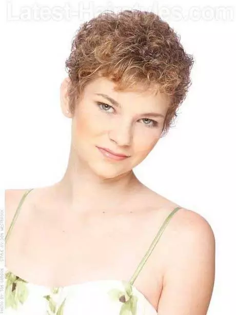 Hairstyles for really short curly hair hairstyles-for-really-short-curly-hair-78_5-13-13