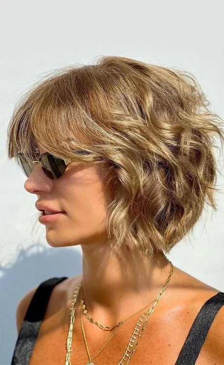 Hairstyles for short hair and bangs hairstyles-for-short-hair-and-bangs-69_6-14-14