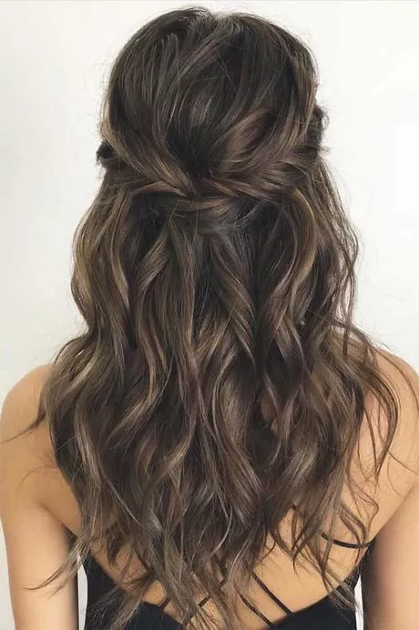Half up and half down hairstyles for prom half-up-and-half-down-hairstyles-for-prom-46_2-9-10