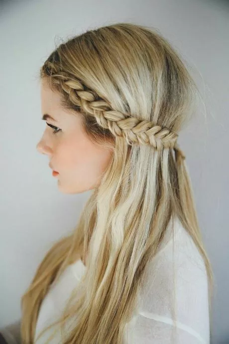 Half up braided hair half-up-braided-hair-50_7-14-14