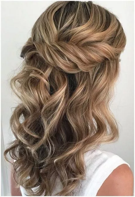 Half up half down wedding hairstyles for medium length hair half-up-half-down-wedding-hairstyles-for-medium-length-hair-93_16-9-9