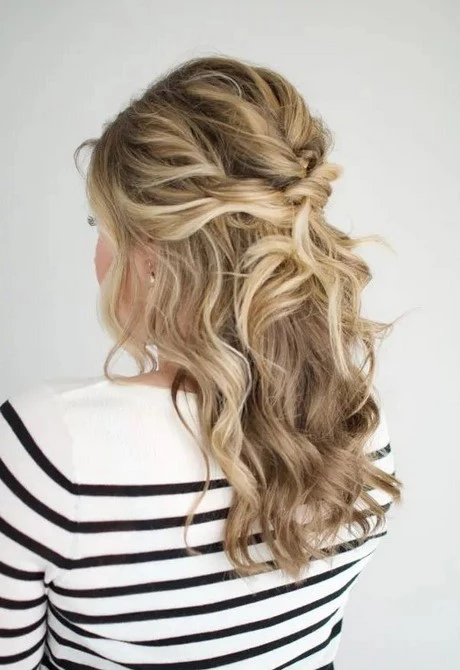 Half up half down wedding hairstyles for medium length hair half-up-half-down-wedding-hairstyles-for-medium-length-hair-93_7-16-16