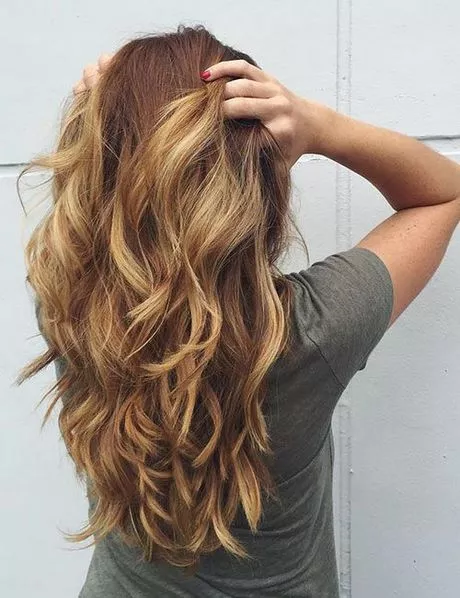 Layered looks for long hair