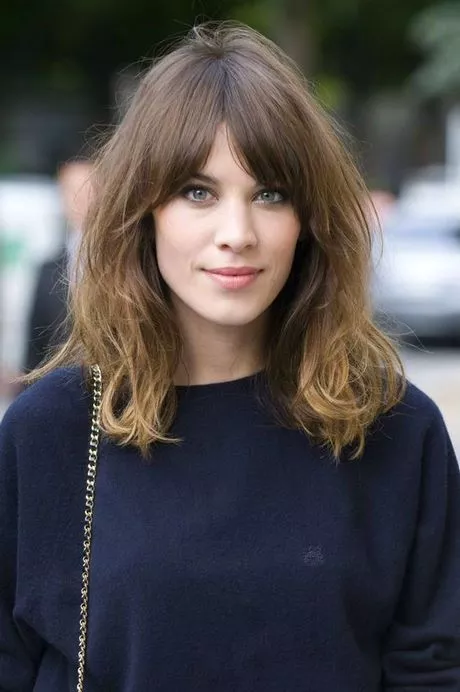 Long hairstyles with long bangs long-hairstyles-with-long-bangs-89_16-8-8