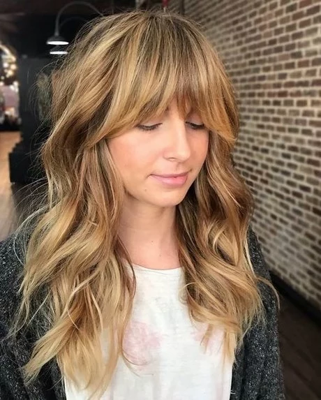Long layered hairstyles with fringe long-layered-hairstyles-with-fringe-12_8-19-19