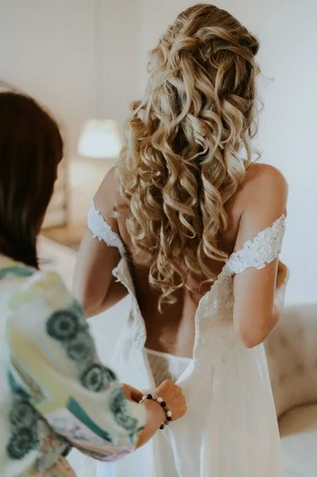 Long wavy wedding hairstyles long-wavy-wedding-hairstyles-92_15-7-7
