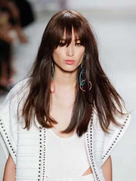 Mid length layered hair with bangs mid-length-layered-hair-with-bangs-38_5-11-11
