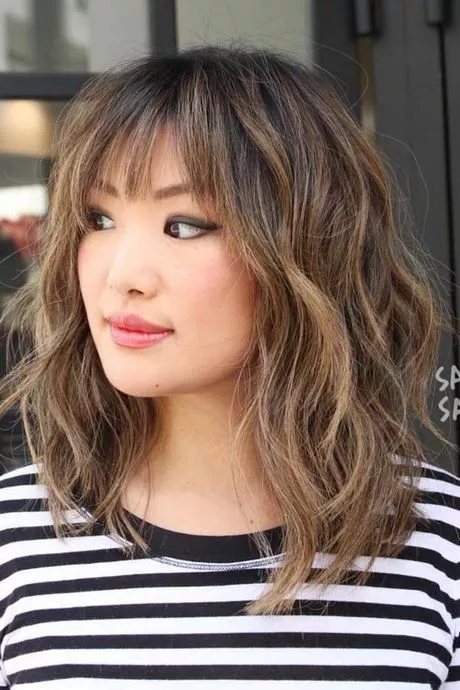 Mid length layered hair with bangs mid-length-layered-hair-with-bangs-38_7-13-13