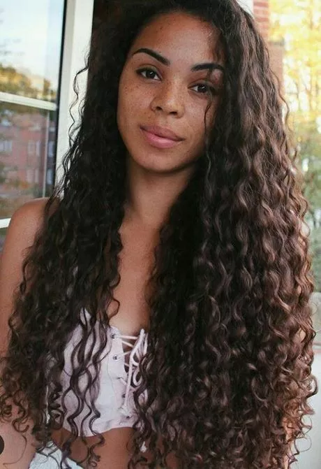 Natural curly weave hairstyles natural-curly-weave-hairstyles-04_3-11-11