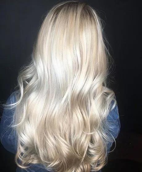 Natural light blonde hair natural-light-blonde-hair-13_6-13-13